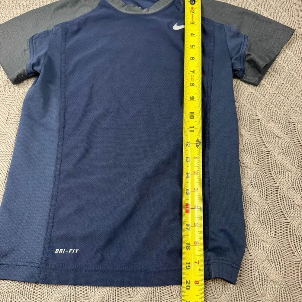 Nike Boys Youth Navy and Charcoal Dri-FIT Tee Small